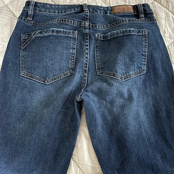 Shyanne Dark Blue Jeans - Picture 7 of 10